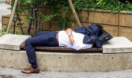 社員 従業員 サボり